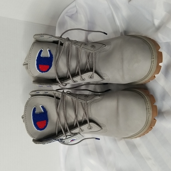 Timberland X Champion Grey Nubuck 6" BOOT SIZE 9 - Picture 2 of 8